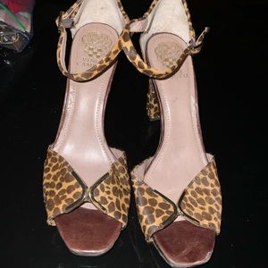 Vince Camuto Pony Haired Cheetah Size 9 Shoes